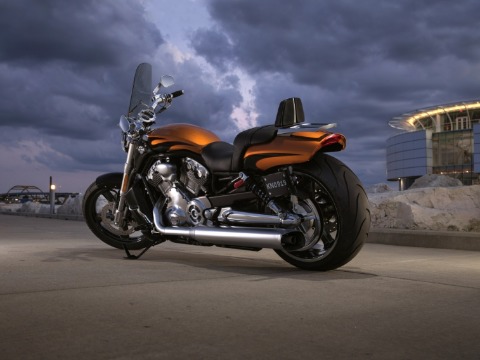 Отзывы о Харлей Дэвидсон В-Род Мускул (Harley-Davidson V-Rod Muscle)